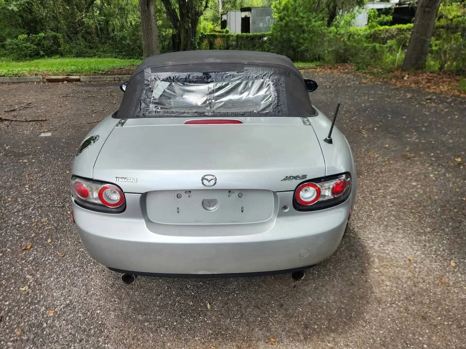 2006 Mazda NC MX-5 Miata - Image 10 of 20
