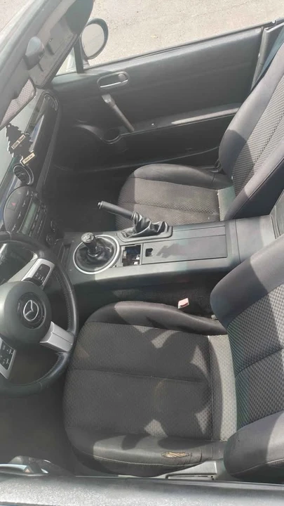 2006 Mazda NC MX-5 Miata - Image 5 of 11