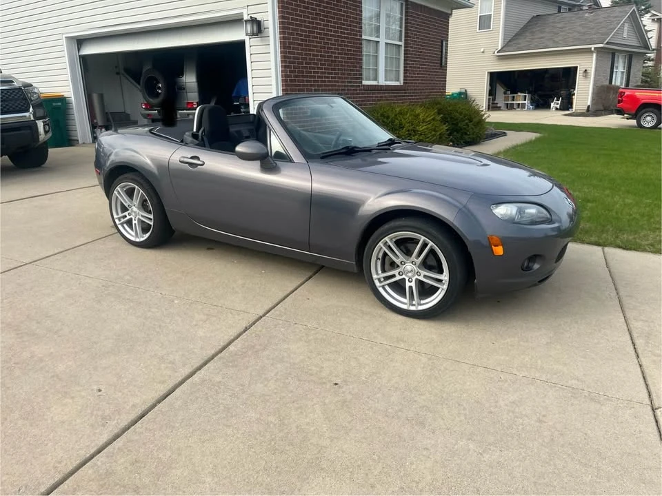 2006 Mazda NC MX-5 Miata - Image 3 of 7