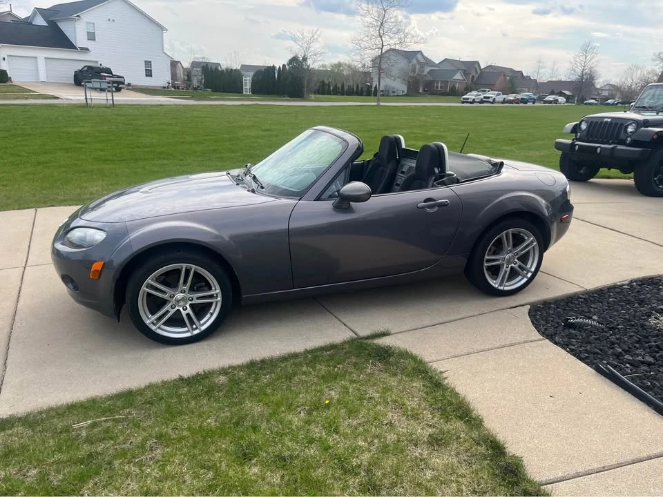2006 Mazda NC MX-5 Miata - Image 2 of 7
