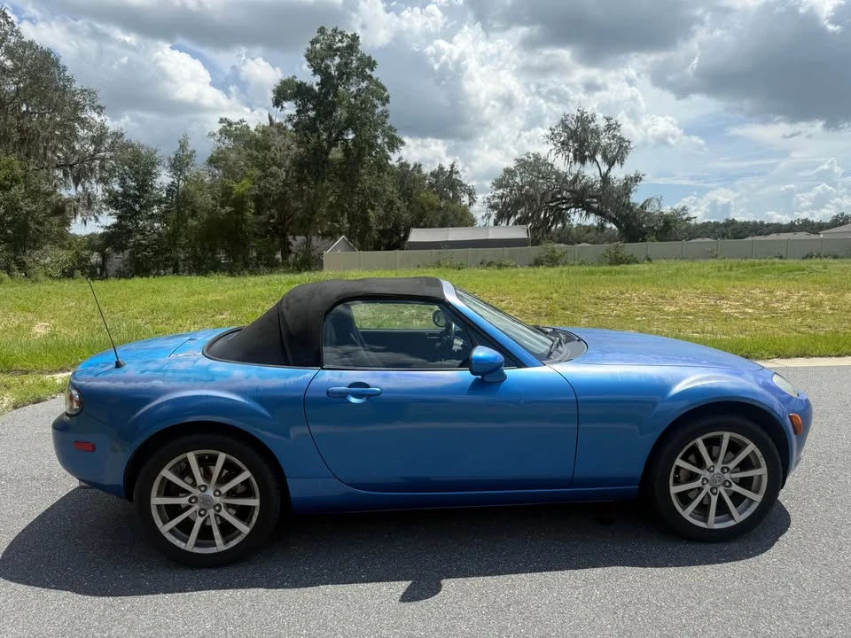 2006 Mazda NC MX-5 Miata - Image 7 of 10