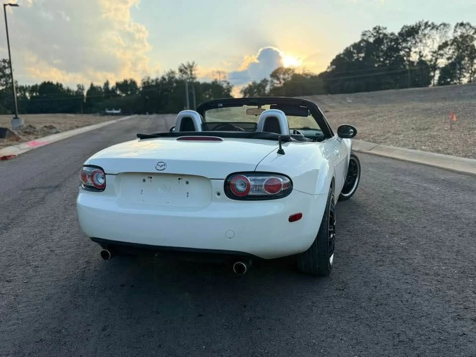 2006 Mazda NC MX-5 Miata - Image 4 of 14