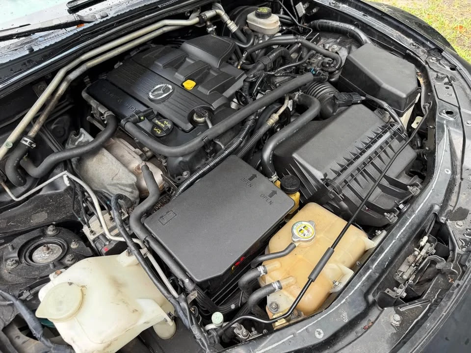 2006 Mazda NC MX-5 Miata - Image 5 of 8