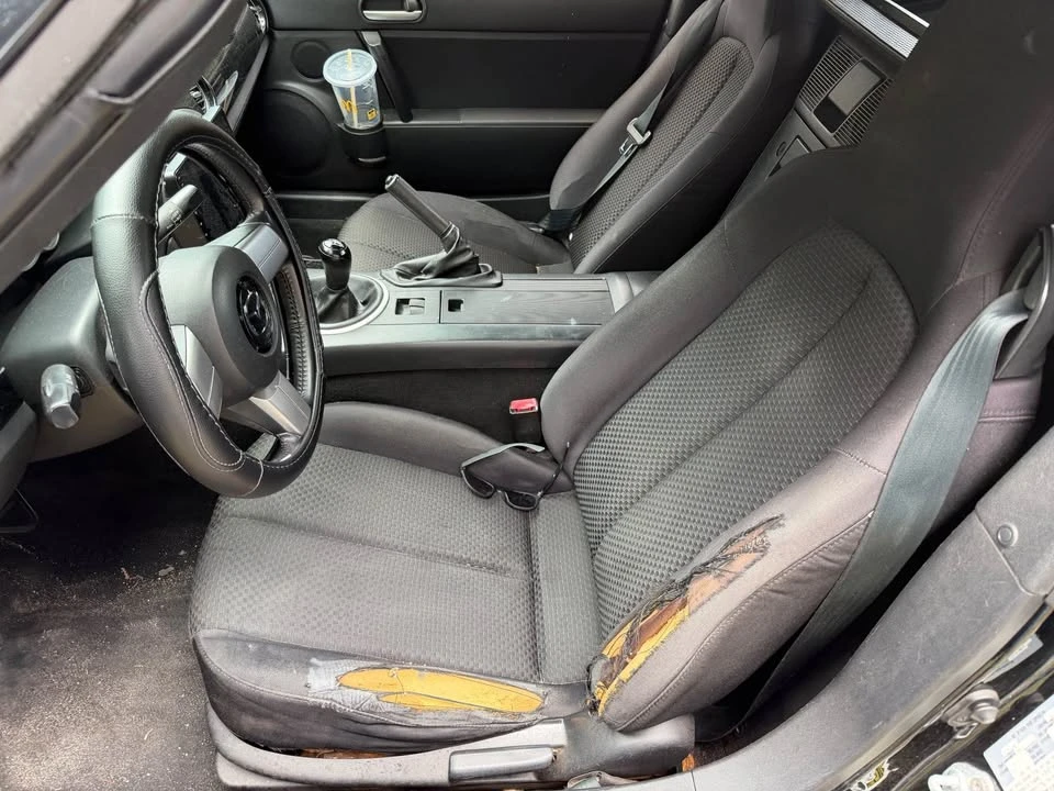 2006 Mazda NC MX-5 Miata - Image 6 of 8