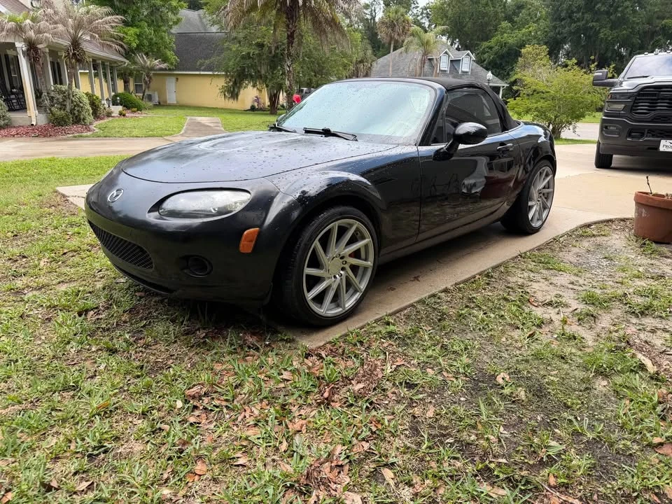 2006 Mazda NC MX-5 Miata - Image 2 of 8