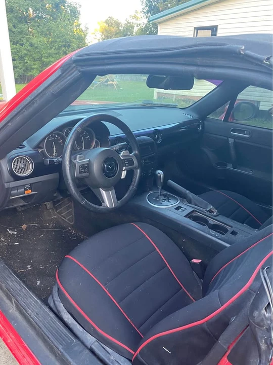 2006 Mazda NC MX-5 Miata - Image 7 of 9