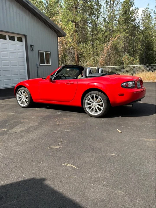 2006 Mazda NC MX-5 Miata - Image 6 of 6