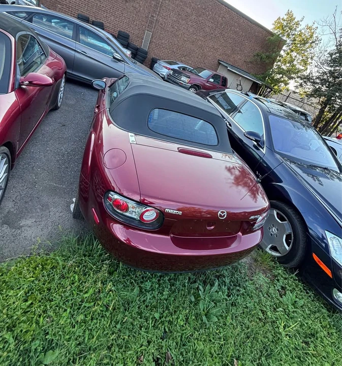 2006 Mazda NC MX-5 Miata - Image 2 of 8