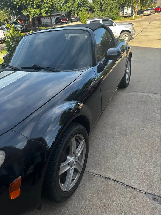 2006 Mazda NC MX-5 Miata - Image 3 of 7