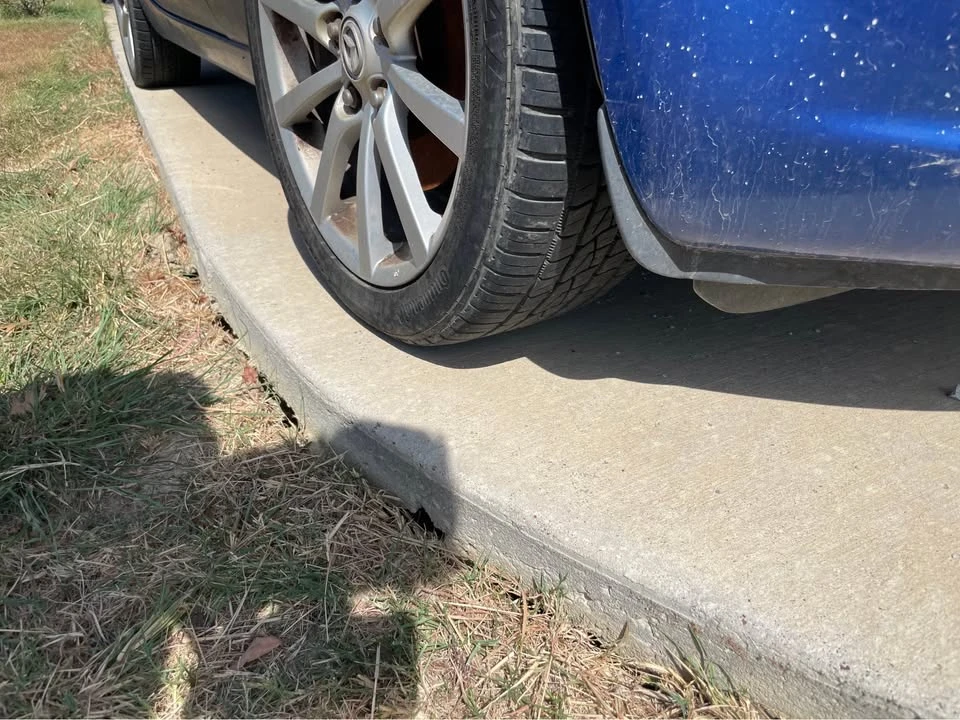 2006 Mazda NC MX-5 Miata - Image 3 of 15