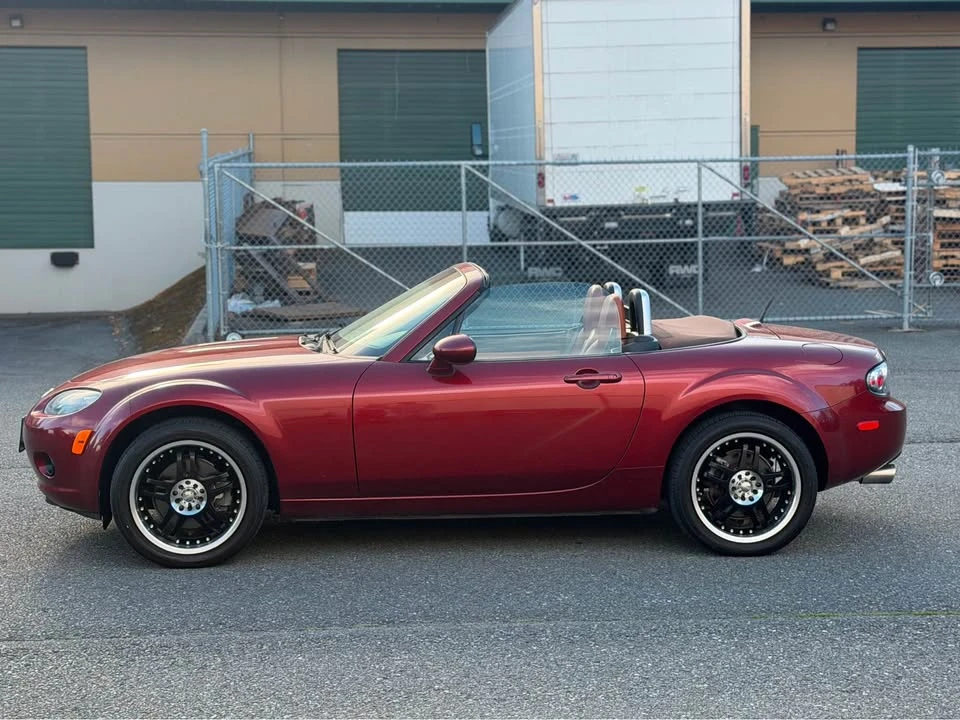 2006 Mazda NC MX-5 Miata - Image 8 of 13