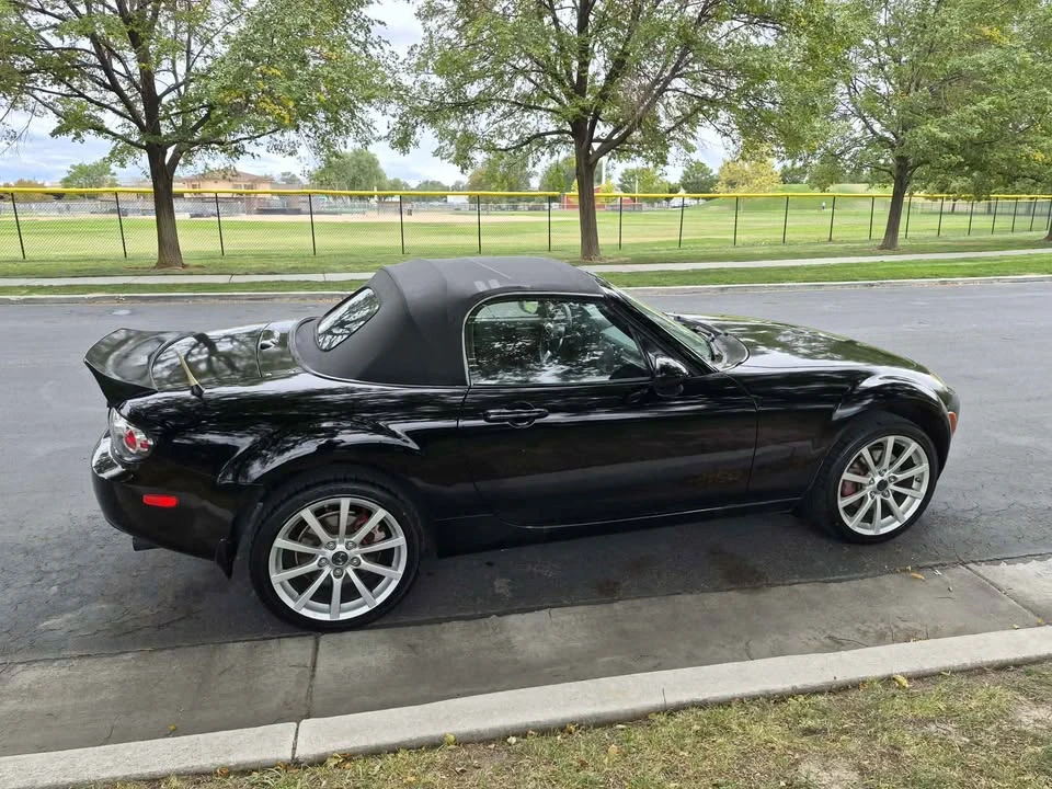 2006 Mazda NC MX-5 Miata - Image 4 of 10