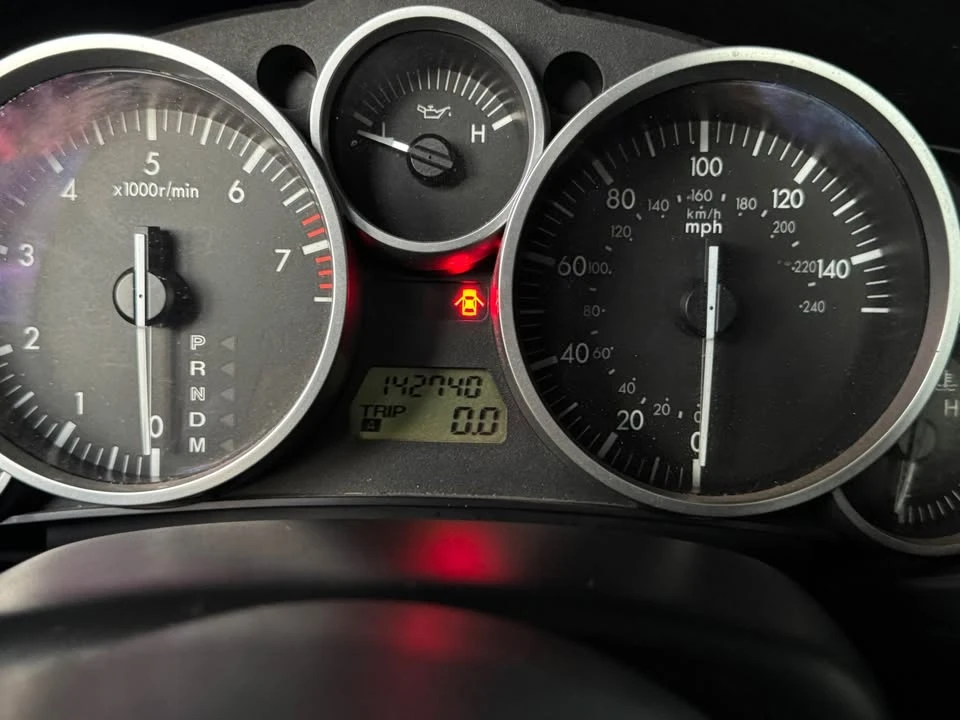 2006 Mazda NC MX-5 Miata - Image 9 of 10
