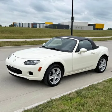 2006 Mazda MX-5 Convertible