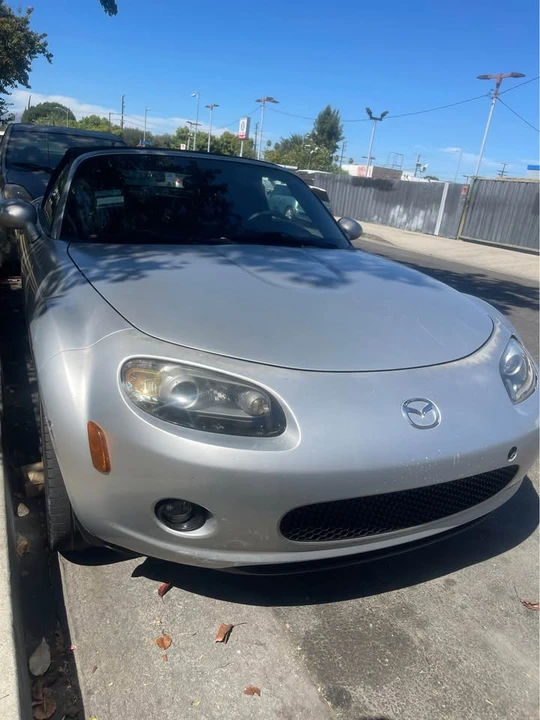 2006 Mazda NC MX-5 Miata - Image 3 of 19