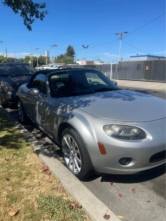 2006 Mazda NC MX-5 Miata - Image 5 of 19