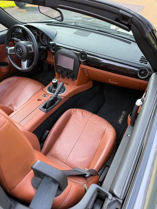2006 Mazda NC MX-5 Miata - Image 11 of 14