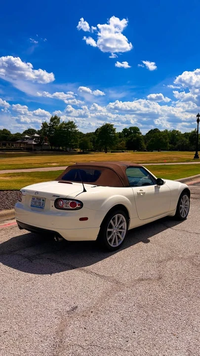 2006 Mazda NC MX-5 Miata - Image 7 of 19