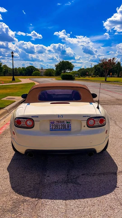 2006 Mazda NC MX-5 Miata - Image 8 of 19