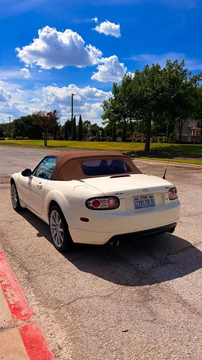 2006 Mazda NC MX-5 Miata - Image 6 of 19