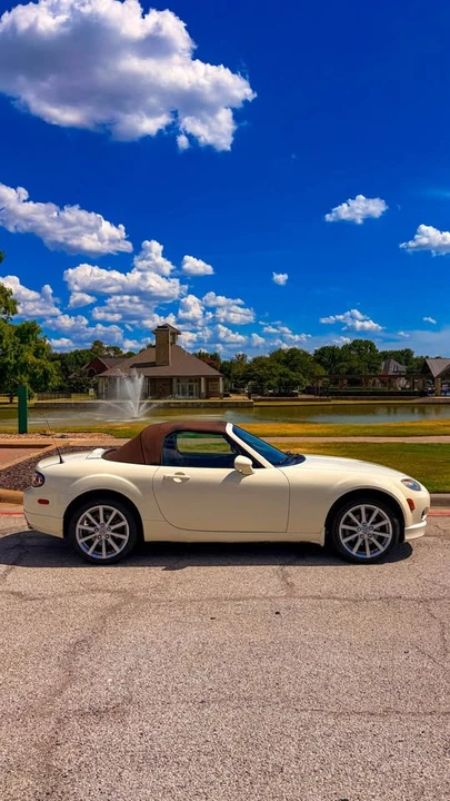 2006 Mazda NC MX-5 Miata - Image 9 of 19