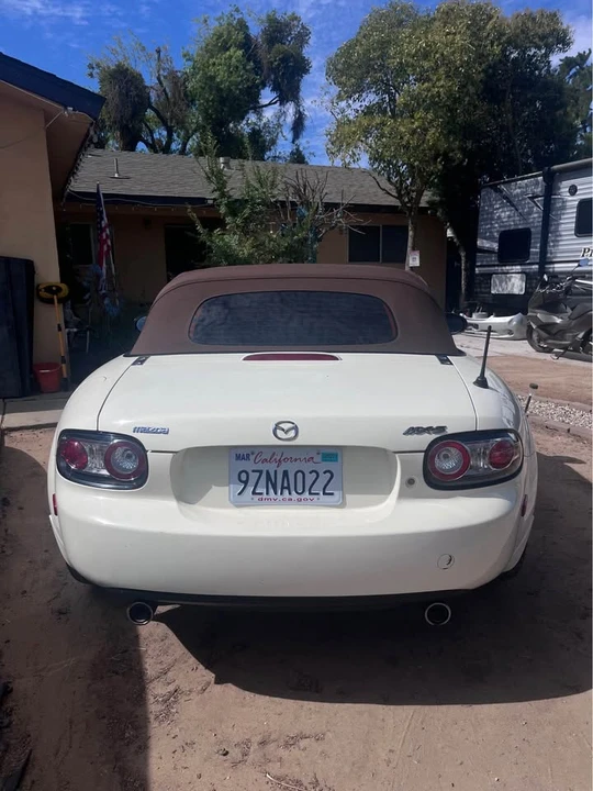 2006 Mazda NC MX-5 Miata - Image 4 of 14