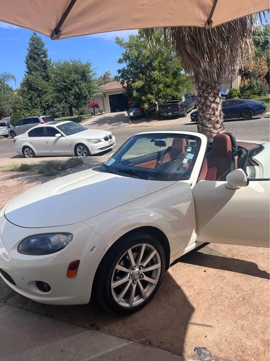 2006 Mazda NC MX-5 Miata - Image 9 of 14