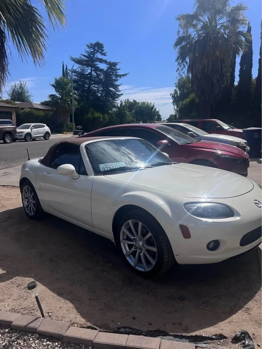 2006 Mazda NC MX-5 Miata - Image 2 of 14