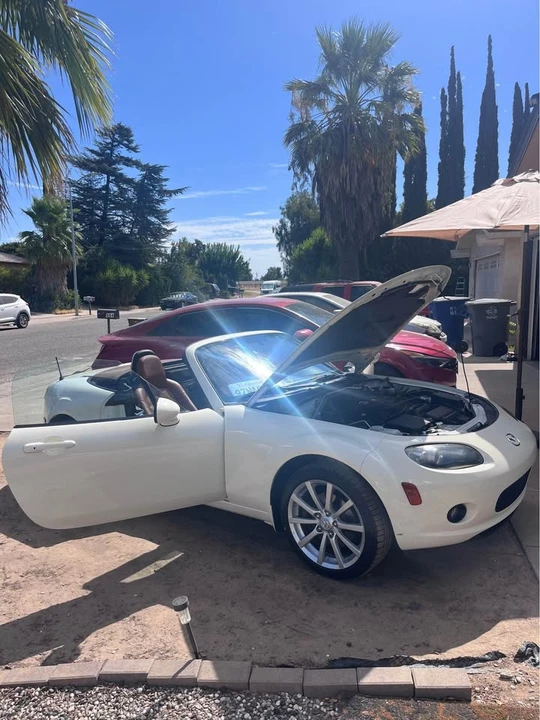 2006 Mazda NC MX-5 Miata - Image 10 of 14