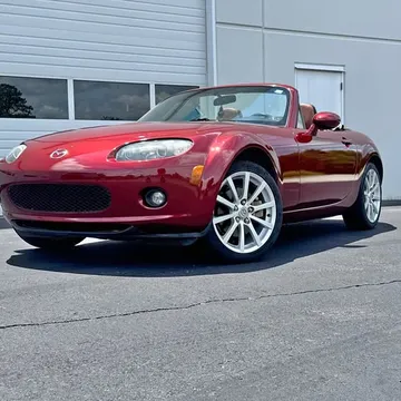2006 Mazda MX-5 Grand Touring Convertible 2D