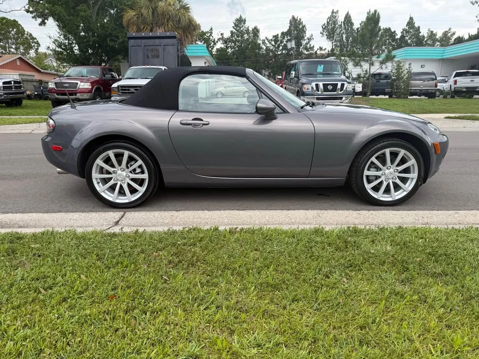 2006 Mazda NC MX-5 Miata - Image 4 of 15
