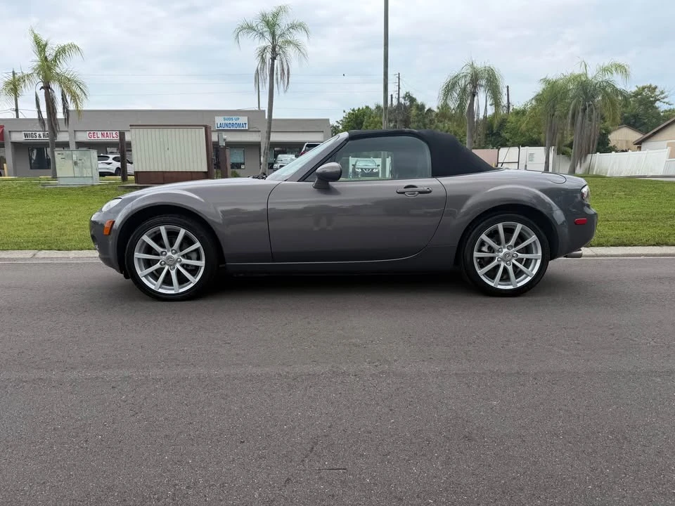 2006 Mazda NC MX-5 Miata - Image 3 of 15