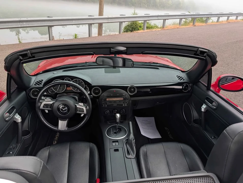 2006 Mazda NC MX-5 Miata - Image 11 of 14