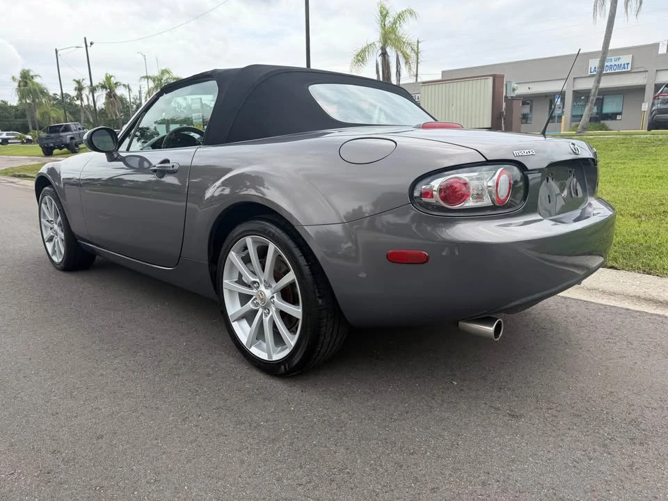 2006 Mazda NC MX-5 Miata - Image 8 of 15