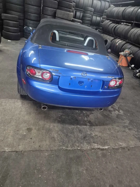 2006 Mazda NC MX-5 Miata - Image 4 of 7