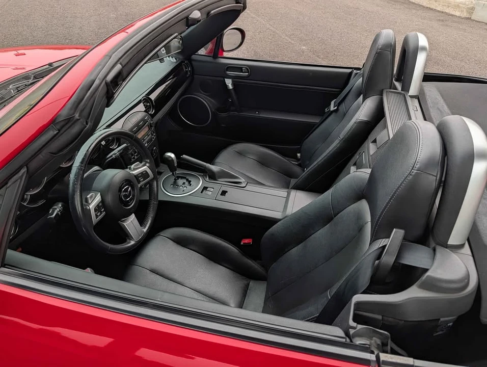 2006 Mazda NC MX-5 Miata - Image 10 of 14