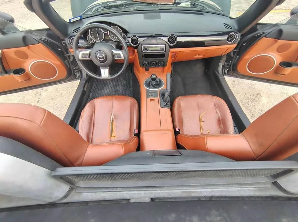 2006 Mazda NC MX-5 Miata - Image 3 of 7