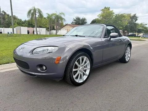 2006 Mazda MX-5 Grand Touring Convertible 2D