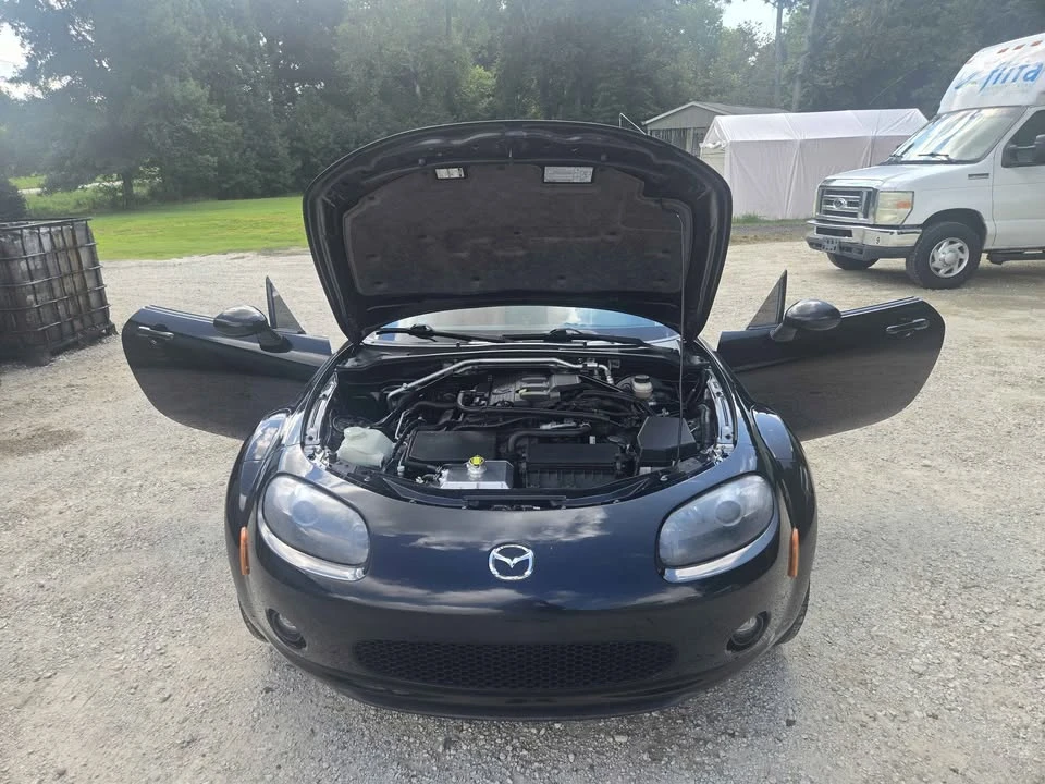 2006 Mazda NC MX-5 Miata - Image 10 of 19