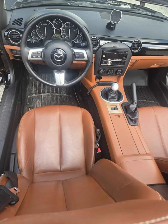 2006 Mazda NC MX-5 Miata - Image 16 of 19