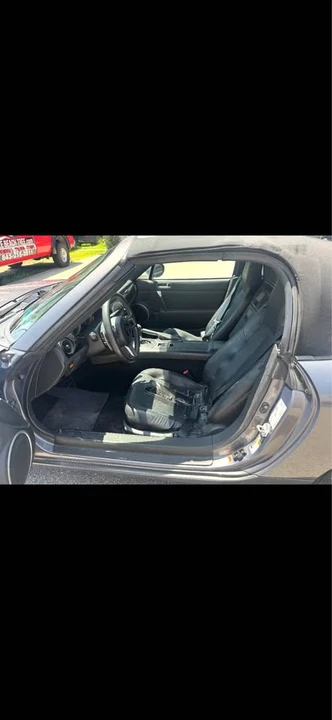 2006 Mazda NC MX-5 Miata - Image 5 of 8