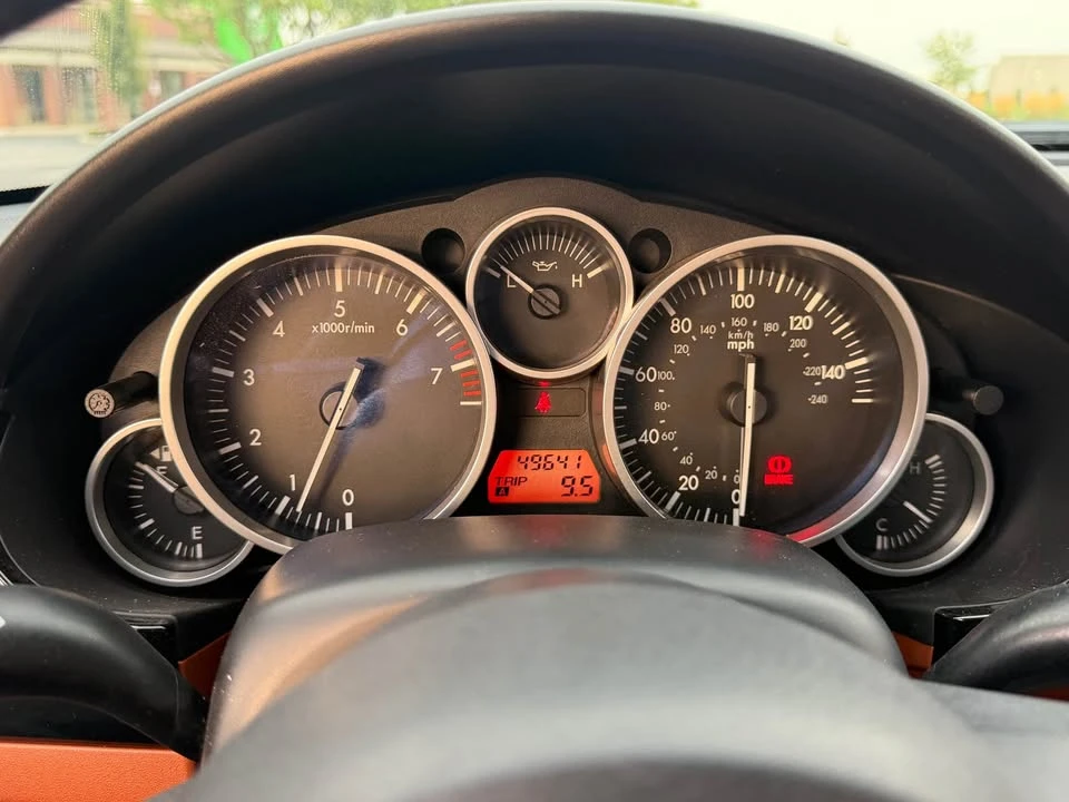 2006 Mazda NC MX-5 Miata - Image 4 of 4
