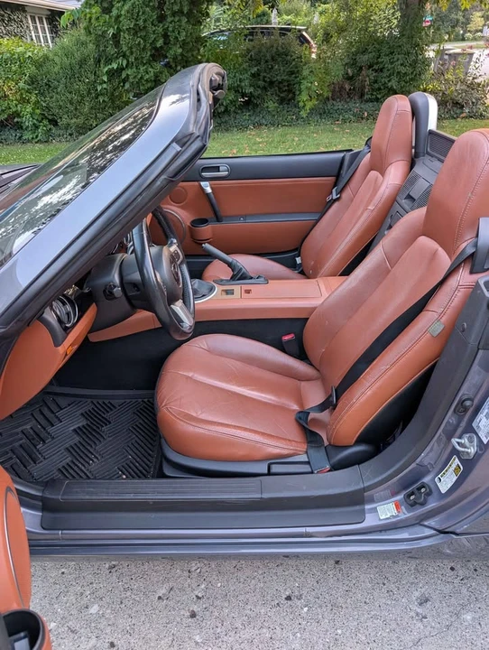 2006 Mazda NC MX-5 Miata - Image 2 of 9
