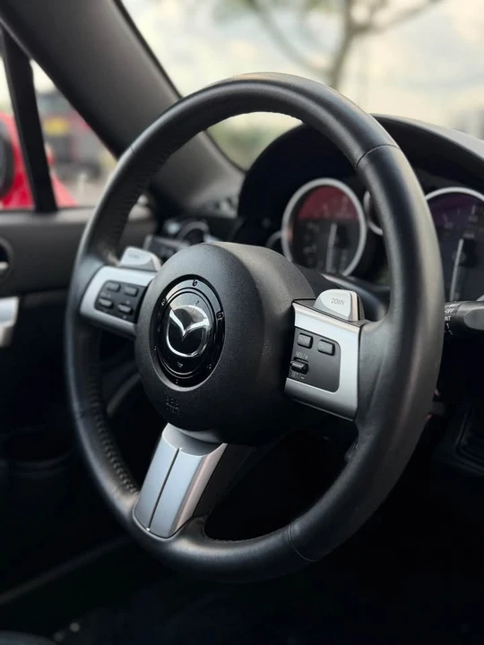 2006 Mazda NC MX-5 Miata - Image 8 of 19