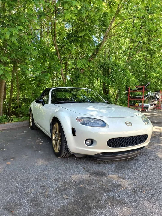2006 Mazda NC MX-5 Miata - Image 15 of 17