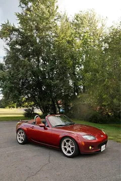 2006 Mazda MX-5 Grand Touring Convertible 2D