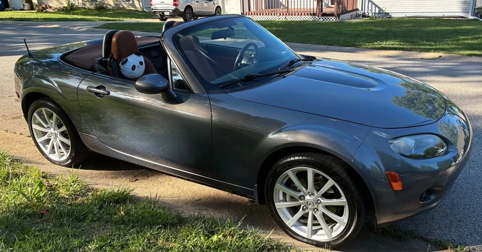 2006 Mazda NC MX-5 Miata - Image 2 of 7