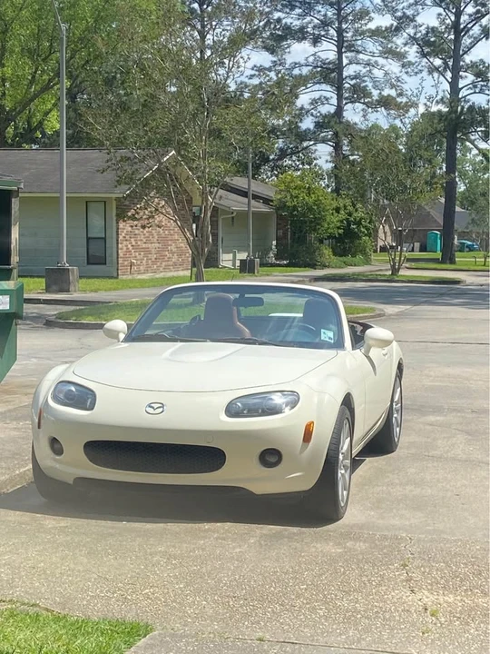 2006 Mazda NC MX-5 Miata - Image 2 of 12