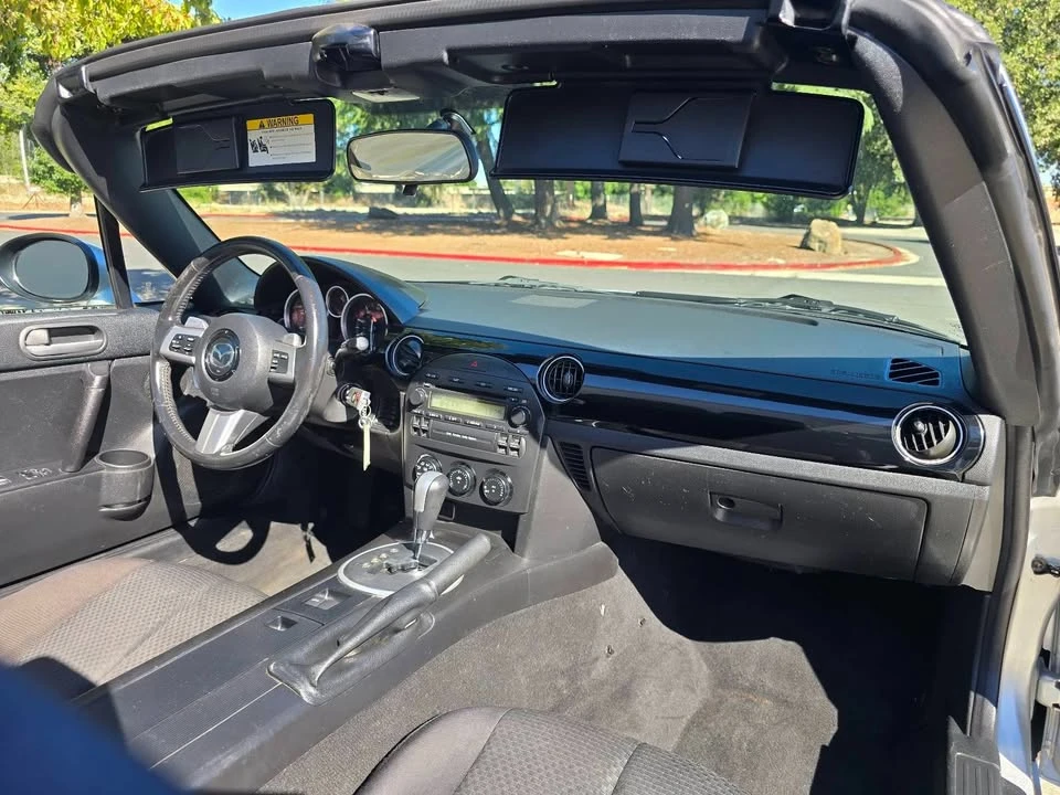 2006 Mazda NC MX-5 Miata - Image 15 of 20