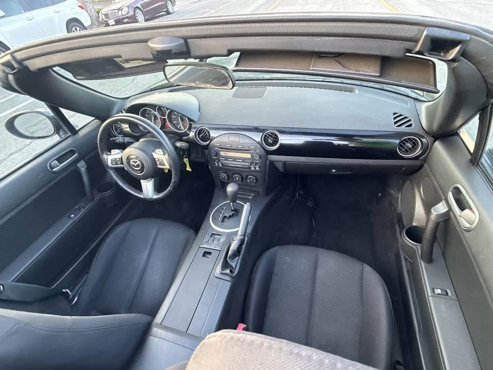 2006 Mazda NC MX-5 Miata - Image 5 of 9